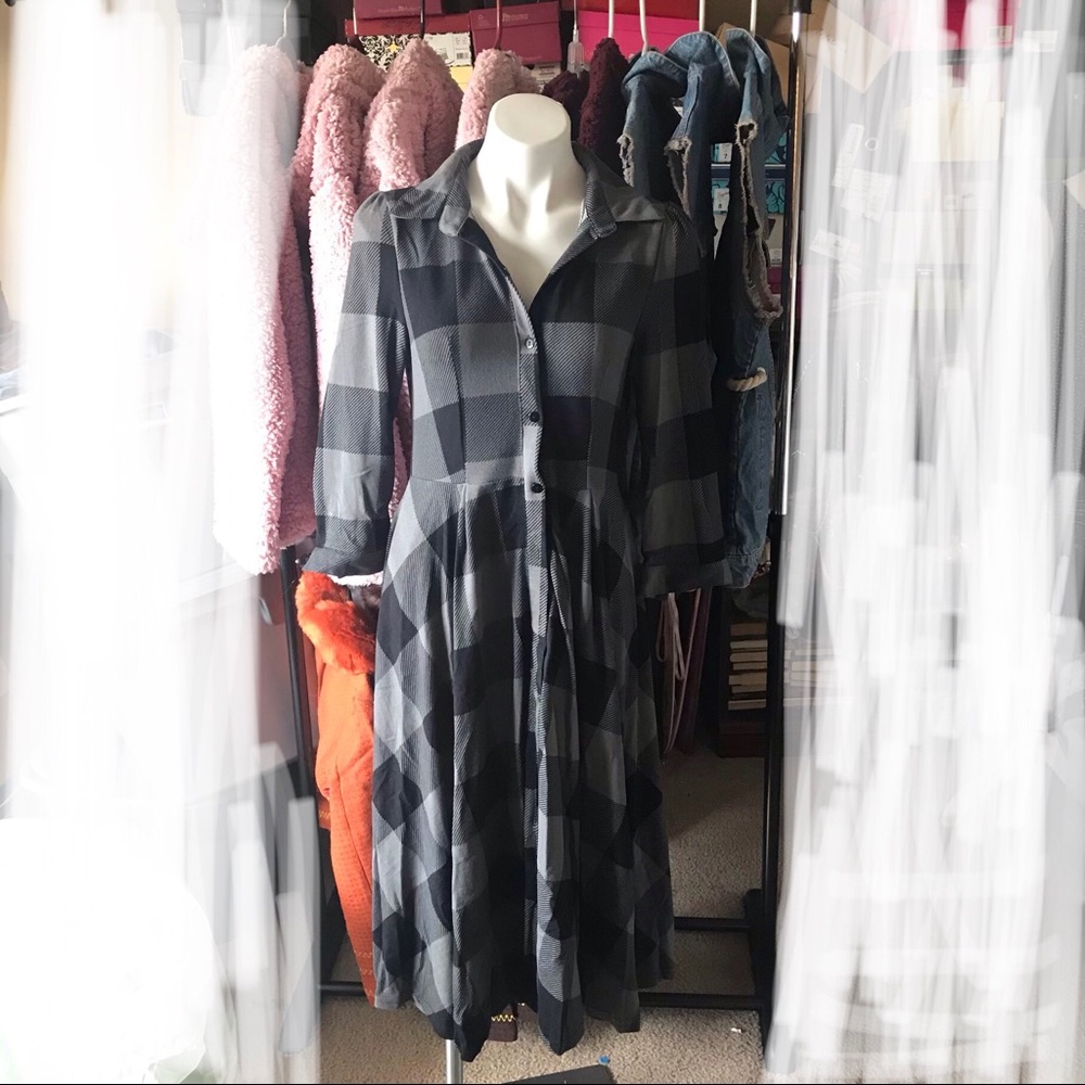 Plaid button down maxi dress / Duster